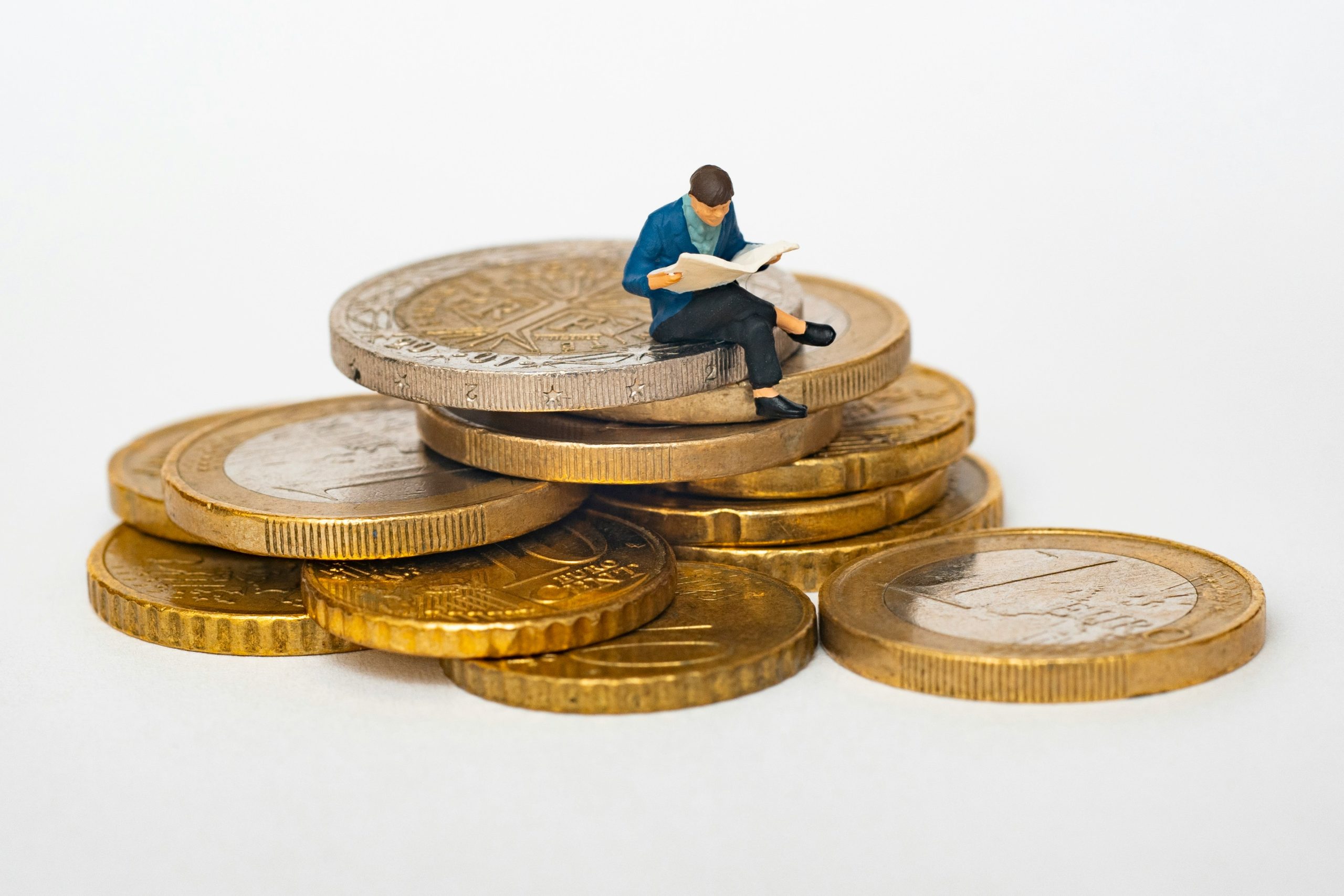 Does Necessity Entrepreneurship Account for the Gender Revenue Gap?